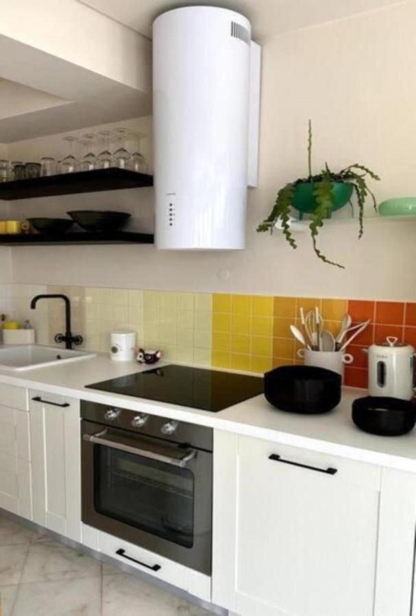 Apartamento Groovy Caparica Gem With Large Sunny Terrace Costa da Caparica Exterior foto