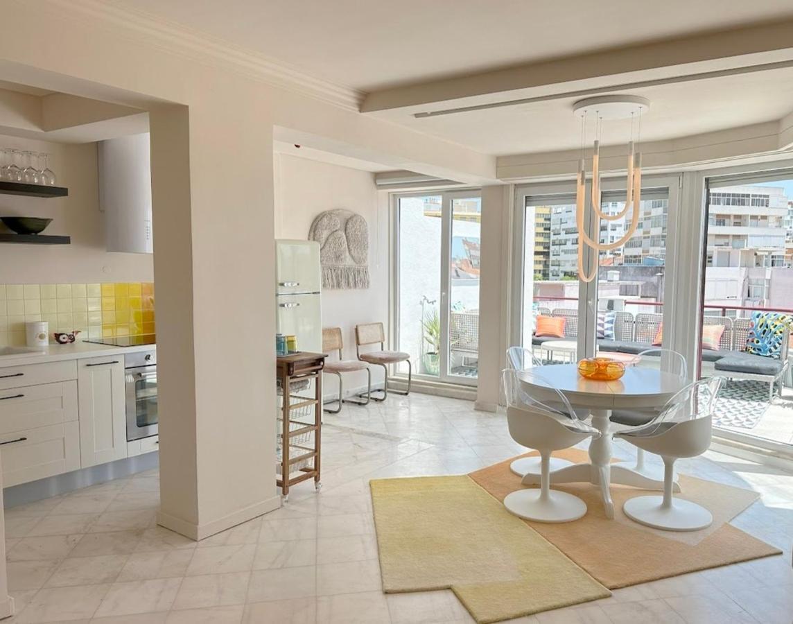 Apartamento Groovy Caparica Gem With Large Sunny Terrace Costa da Caparica Exterior foto