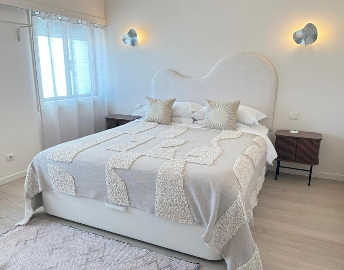 Apartamento Groovy Caparica Gem With Large Sunny Terrace Costa da Caparica Exterior foto
