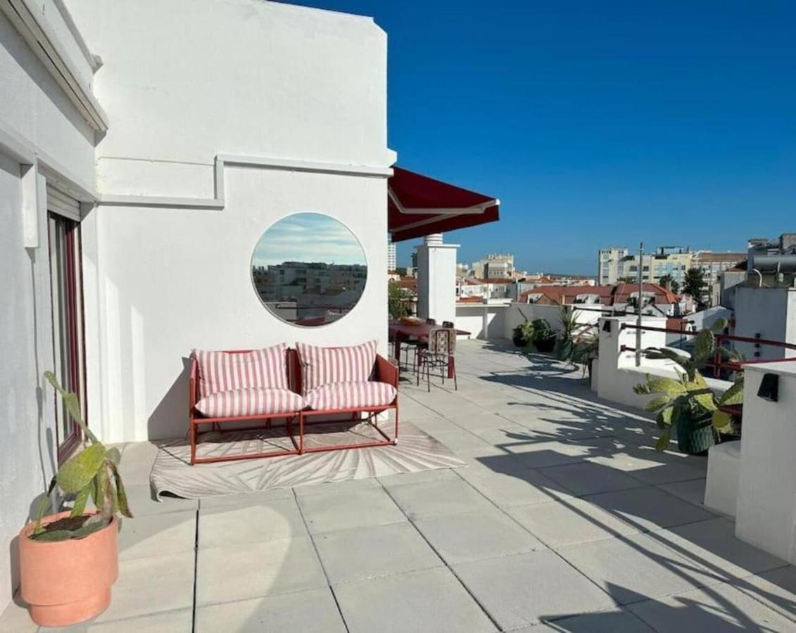 Apartamento Groovy Caparica Gem With Large Sunny Terrace Costa da Caparica Exterior foto