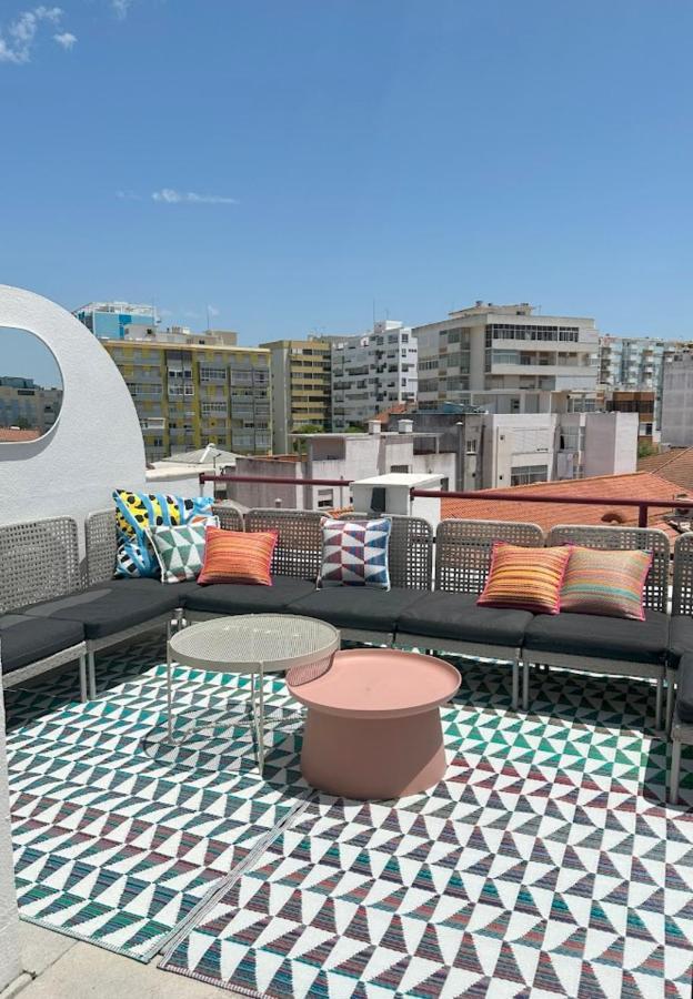 Apartamento Groovy Caparica Gem With Large Sunny Terrace Costa da Caparica Exterior foto